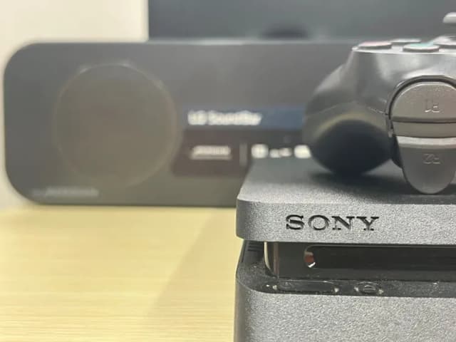 Jak podłączyć soundbar do PS5 - uniknij problemów z dźwiękiem Jak podłączyć soundbar do PS5 - uniknij problemów z dźwiękiem