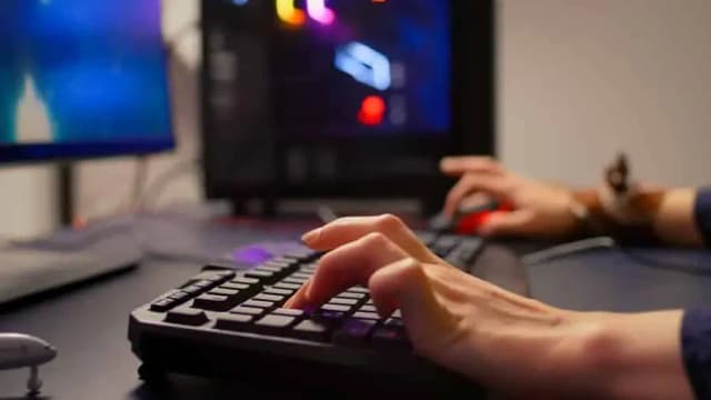 Jak sprawdzić wersję gry na Steam i uniknąć problemów z aktualizacjami Jak sprawdzić wersję gry na Steam i uniknąć problemów z aktualizacjami